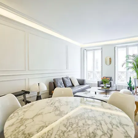 Trocadero - Genuine Apartment